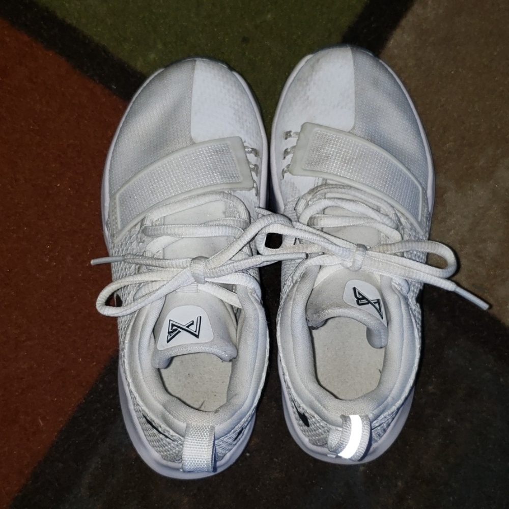 Nike Boy's size 13